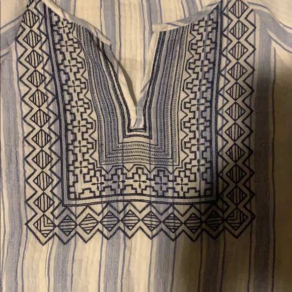 VINCE CAMUTO SUMMER TOP - Picture 3 of 6